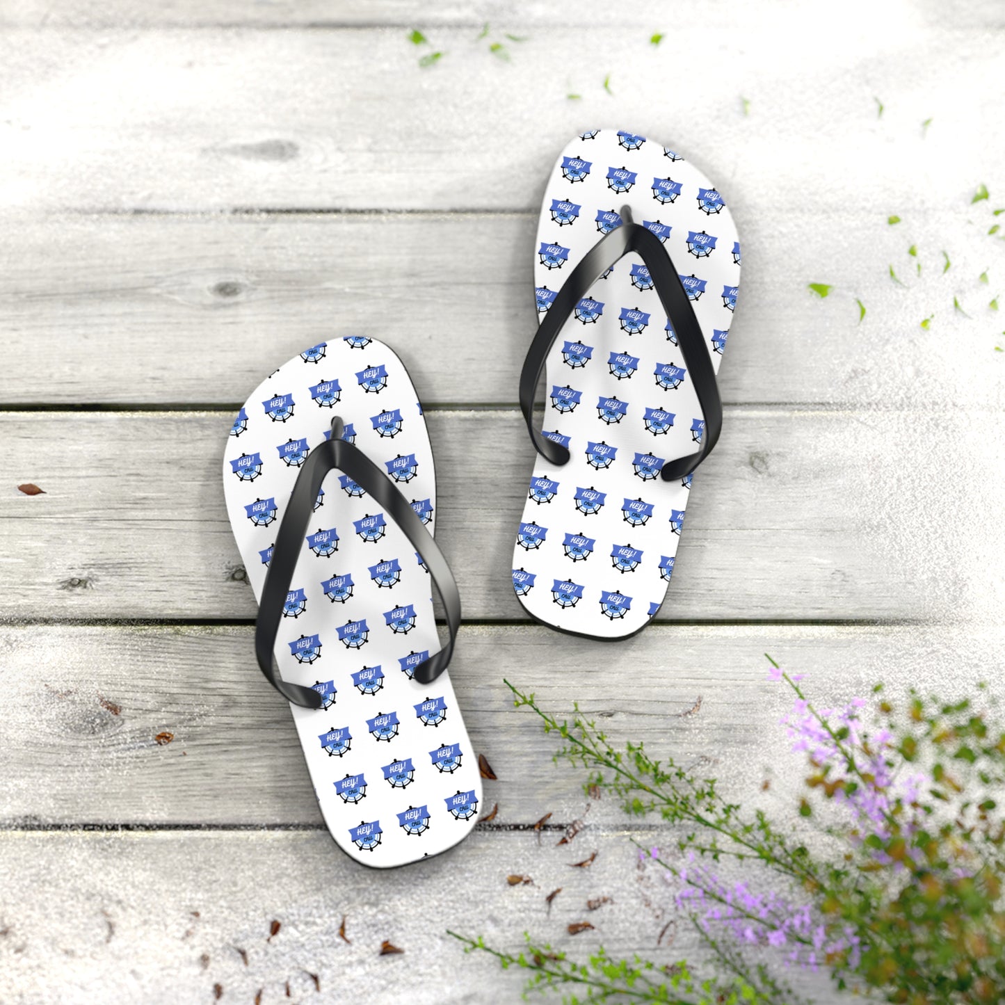 HEYCRU Flip Flops